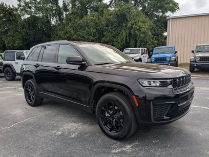 New 2026 Jeep Grand Cherokee Altitude