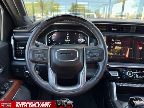 Used 2023 GMC Sierra 1500 Denali Ultimate image 33