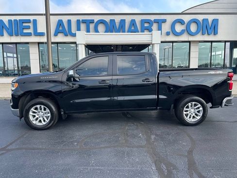 Used 2023 Chevrolet Silverado 1500 LT AWD/4WD image 8