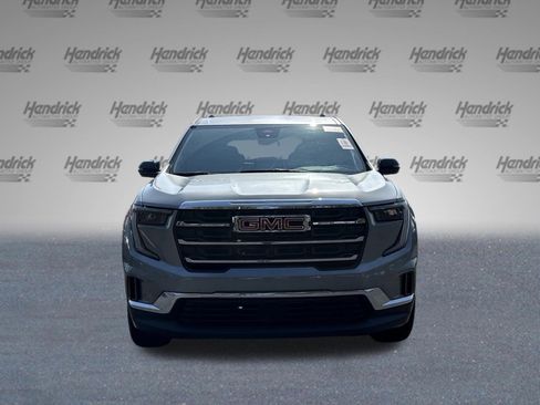 Used 2025 GMC Acadia Elevation image 7