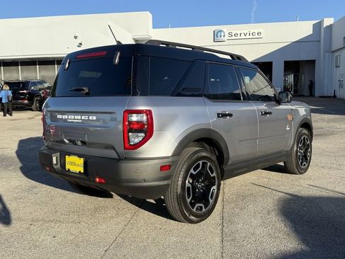 Used 2023 Ford Bronco Sport Outer Banks w/ Tech Package image 7