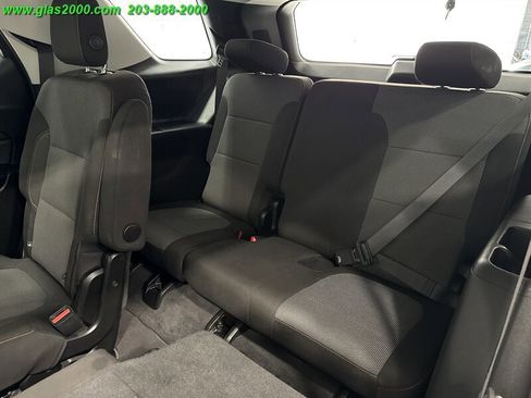 Used 2018 Chevrolet Traverse LT image 10