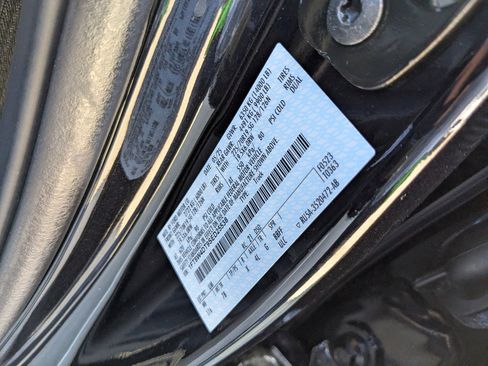 Used 2025 Ford F450 Platinum w/ FX4 Off-Road Package image 40