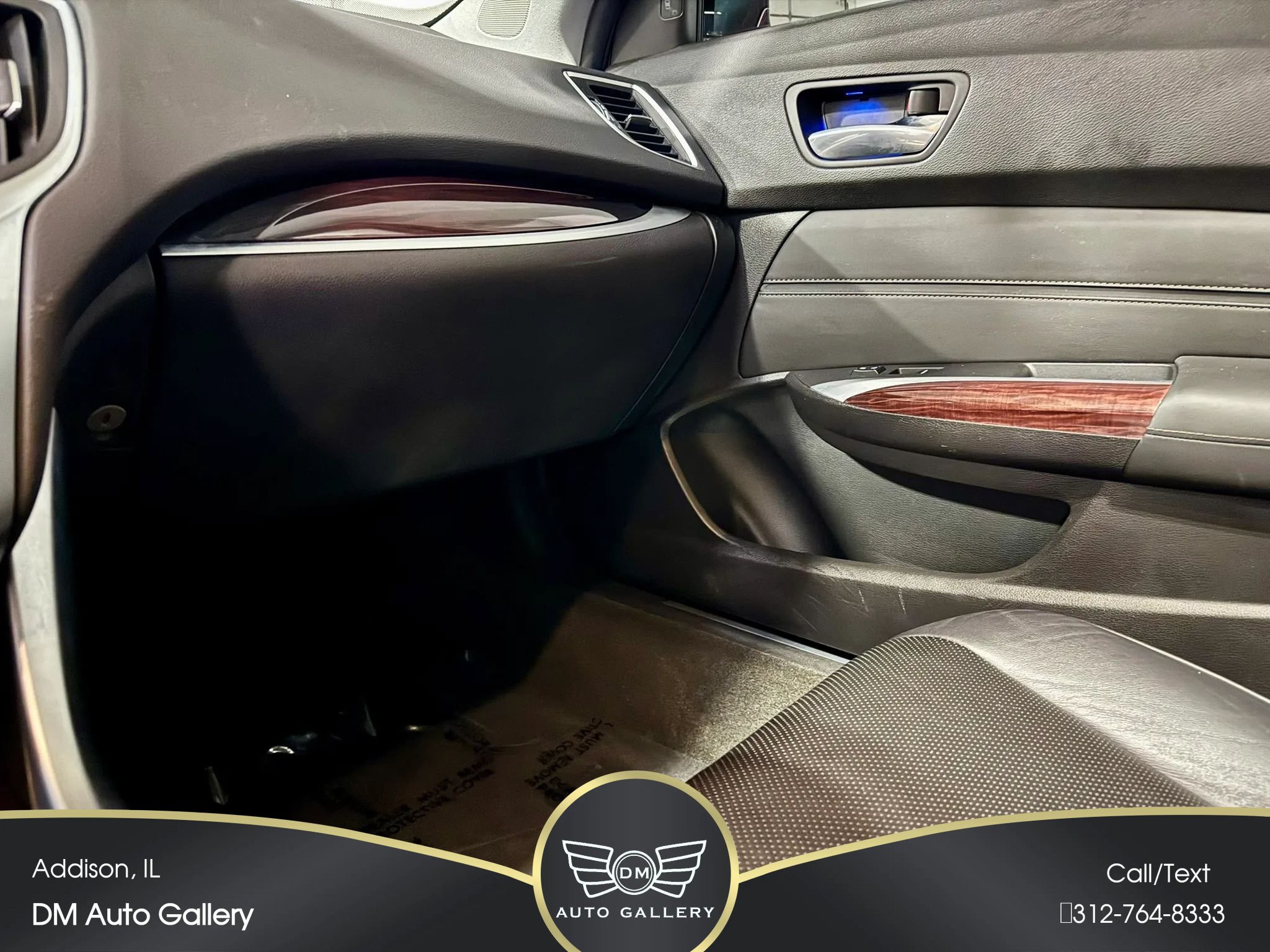 Used 2015 Acura TLX w/ Technology Package FWD image 23