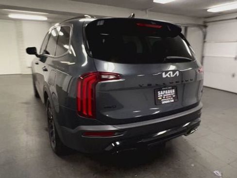 Used 2022 Kia Telluride SX w/ Nightfall Edition Package AWD/4WD image 7