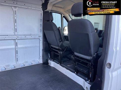Used 2023 RAM ProMaster 2500 FWD image 43