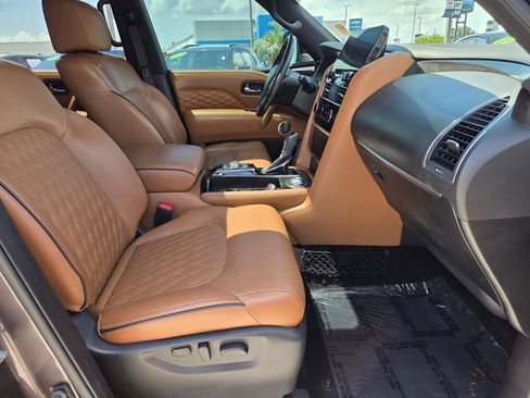 Used 2023 INFINITI QX80 Sensory w/ Cargo Package AWD/4WD image 18