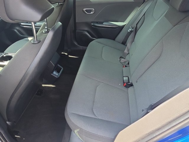 Used 2025 Kia K4 FWD image 12