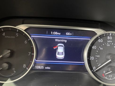 Used 2021 Nissan Sentra SR FWD image 16