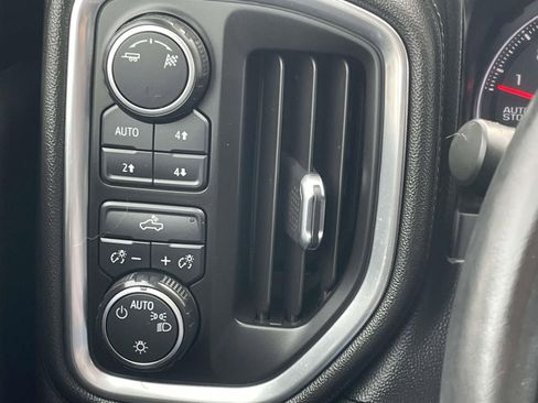 Used 2019 Chevrolet Silverado 1500 LT w/ All-Star Edition AWD/4WD image 28