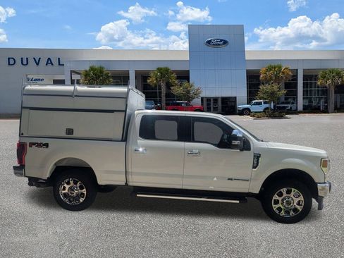 Used 2022 Ford F250 Lariat w/ Lariat Ultimate Package AWD/4WD image 3