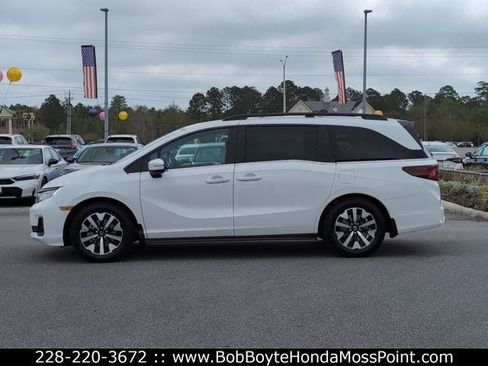 New 2026 Honda Odyssey EX-L image 2