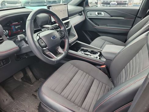Used 2025 Ford Explorer ST-Line RWD image 11