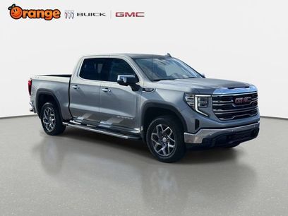 New 2026 GMC Sierra 1500 SLT w/ SLT Premium Package