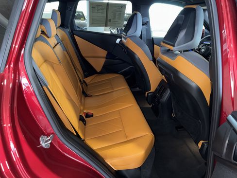 Certified 2025 BMW X3 xDrive30i w/ Premium Package image 12