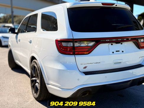 Used 2018 Dodge Durango SRT w/ Trailer Tow Group IV AWD/4WD image 17