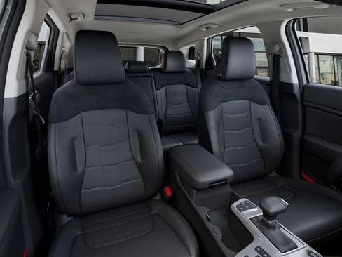 New 2026 Kia Sportage SX FWD image 16