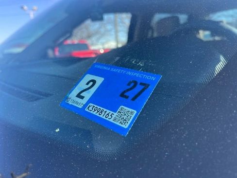 Used 2018 Ford F150 XLT w/ Max Trailer Tow Package image 18