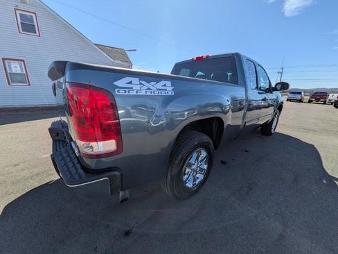 Used 2012 GMC Sierra 1500 SLE w/ Power Tech Package image 8