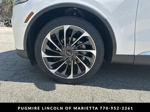 New 2026 Lincoln Aviator Reserve w/ Illumination Package RWD image 28