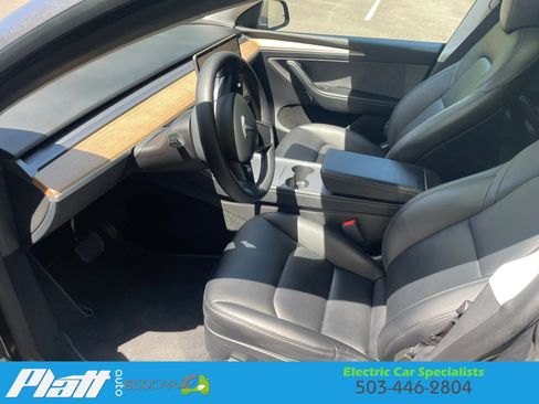 Used 2023 Tesla Model Y Long Range AWD/4WD image 22