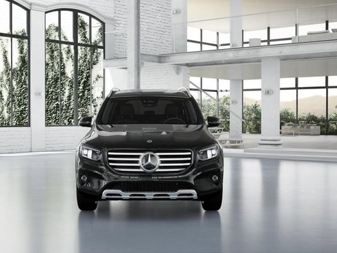 Used 2026 Mercedes-Benz GLB 250 4MATIC image 7