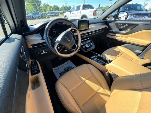 Used 2022 Lincoln Corsair Reserve w/ Equipment Group 201A AWD/4WD image 25