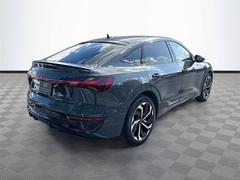 Certified 2024 Audi Q8 e-tron Premium Plus w/ Premium Plus Package AWD/4WD image 7