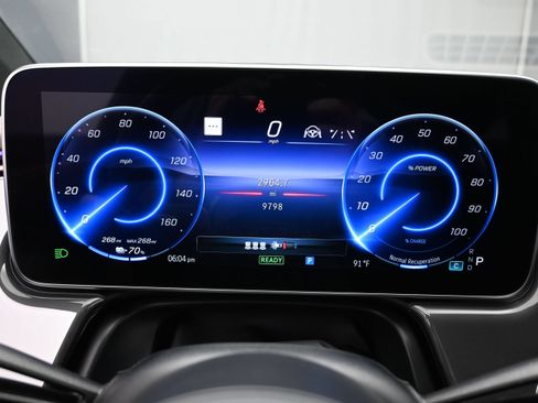 Used 2023 Mercedes-Benz EQS 450+ Sedan image 26