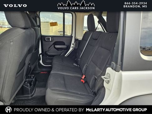 Used 2021 Jeep Wrangler Unlimited Sport image 16