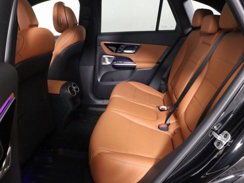 Used 2026 Mercedes-Benz GLC 300 4MATIC image 15