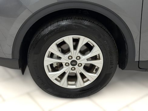 Used 2023 Ford Escape Active w/ Tech Pack #1 AWD/4WD image 11
