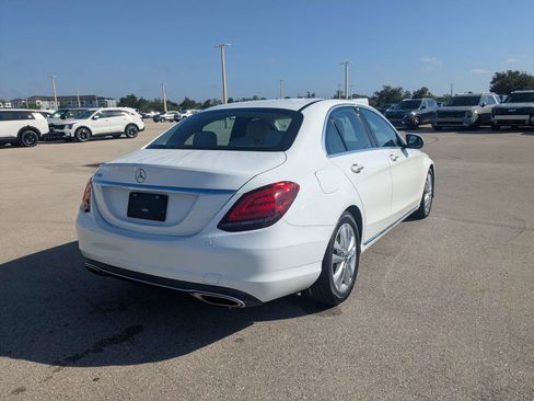 Used 2019 Mercedes-Benz C 300 Sedan image 5