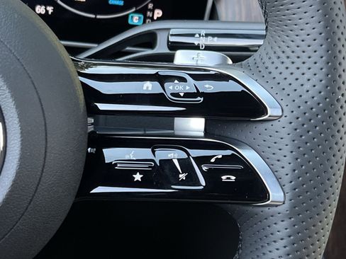 Used 2026 Mercedes-Benz GLC 300 4MATIC image 29