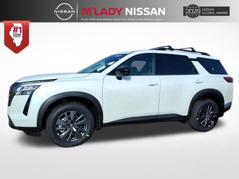 New 2026 Nissan Pathfinder SV image 4