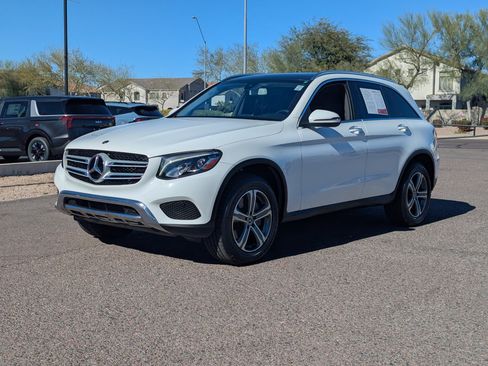 Used 2019 Mercedes-Benz GLC 300 image 6