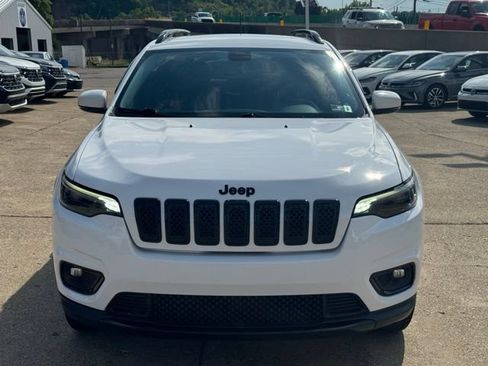 Used 2019 Jeep Cherokee Latitude Plus AWD/4WD image 9
