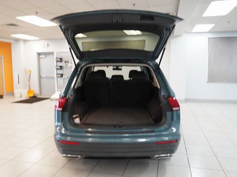 Used 2019 Volkswagen Tiguan S image 10