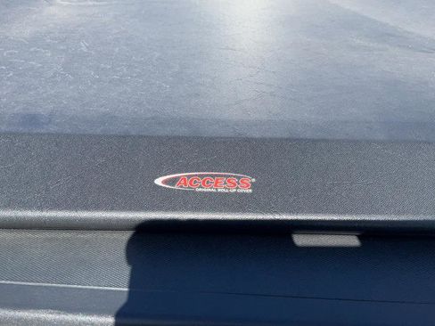 Used 2018 Chevrolet Silverado 1500 W/T w/ Trailering Package image 42