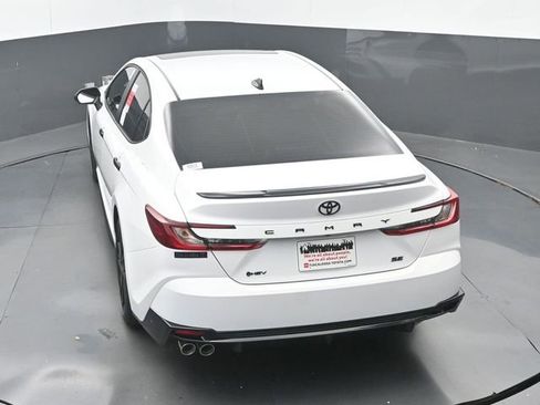 New 2026 Toyota Camry Hybrid w/ Multimedia Upgrade Package image 30
