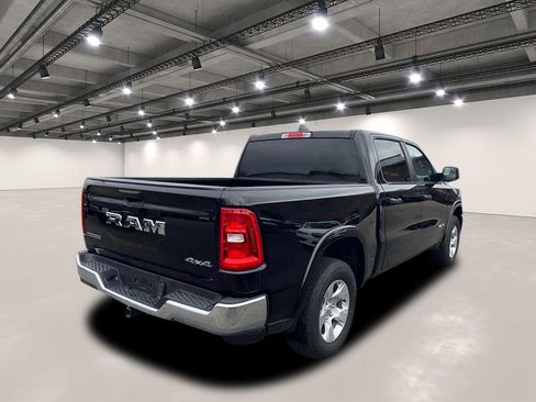 Used 2025 RAM 1500 Big Horn AWD/4WD image 7