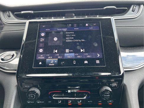 Certified 2023 Jeep Grand Cherokee Laredo image 18