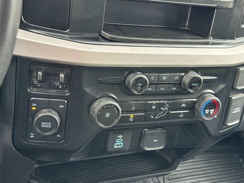 Used 2024 Ford F350 XLT image 19