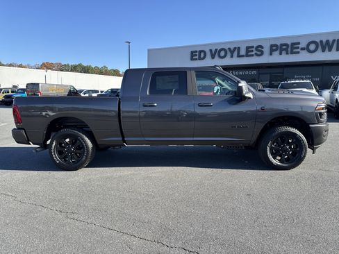 New 2026 RAM 2500 Laramie w/ Night Edition image 9