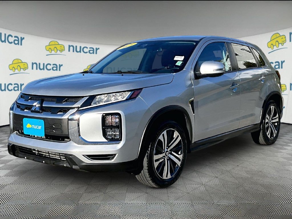 Used 2025 Mitsubishi Outlander Sport SE AWD/4WD image 3