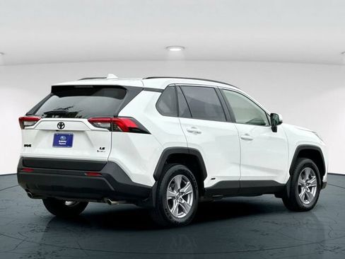 Used 2025 Toyota RAV4 LE AWD/4WD image 6