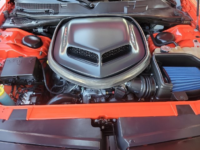 Used 2017 Dodge Challenger R/T Scat Pack RWD image 30