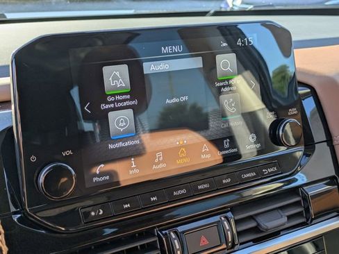 New 2025 Nissan Pathfinder Platinum w/ Black Appearance Package image 23