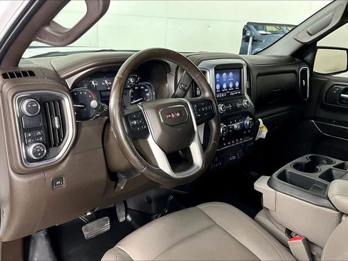 Used 2021 GMC Sierra 1500 SLT image 17