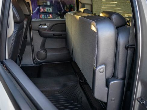 Used 2008 Chevrolet Silverado 2500 LTZ w/ Safety Package AWD/4WD image 17